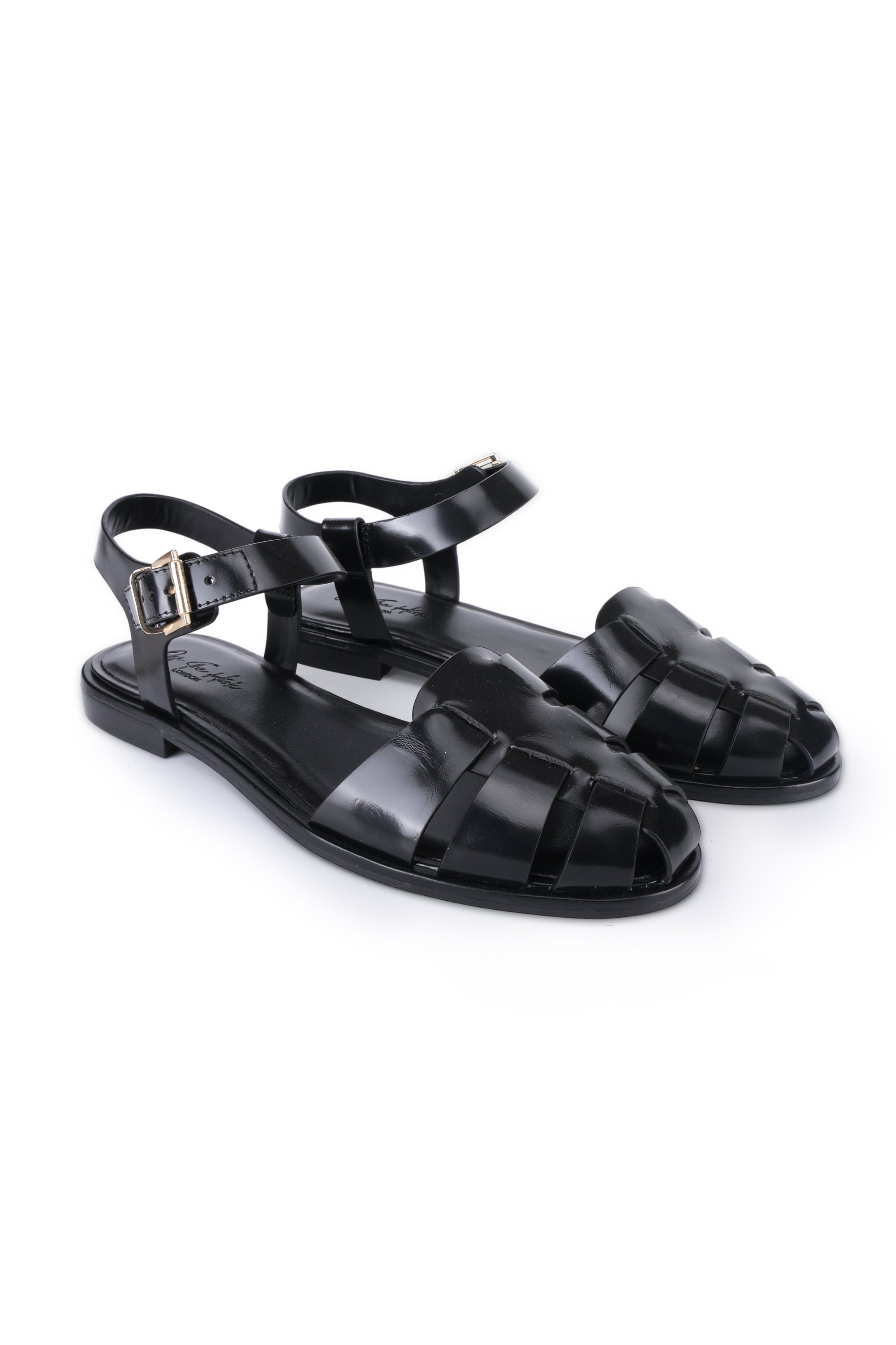 Lilly-Black