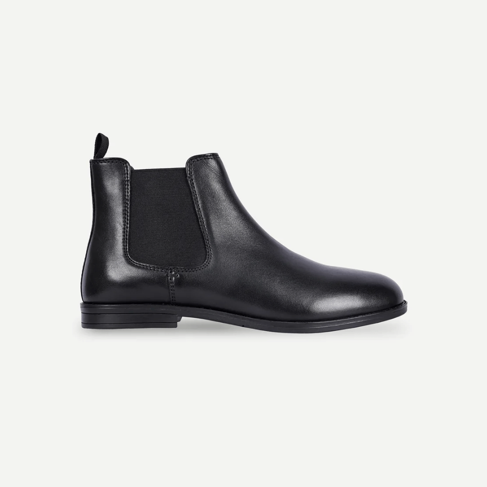 Trueman-B-Black