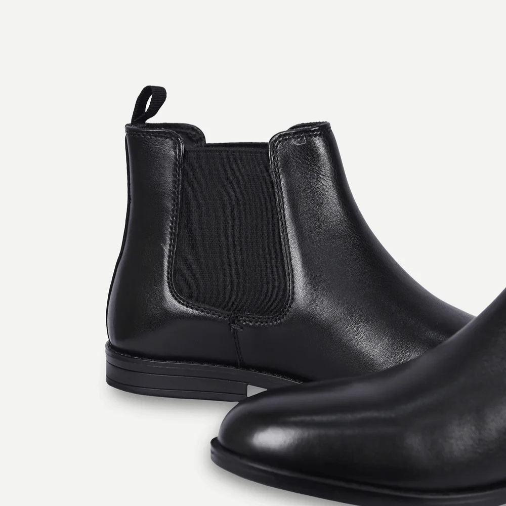 Trueman-B-Black