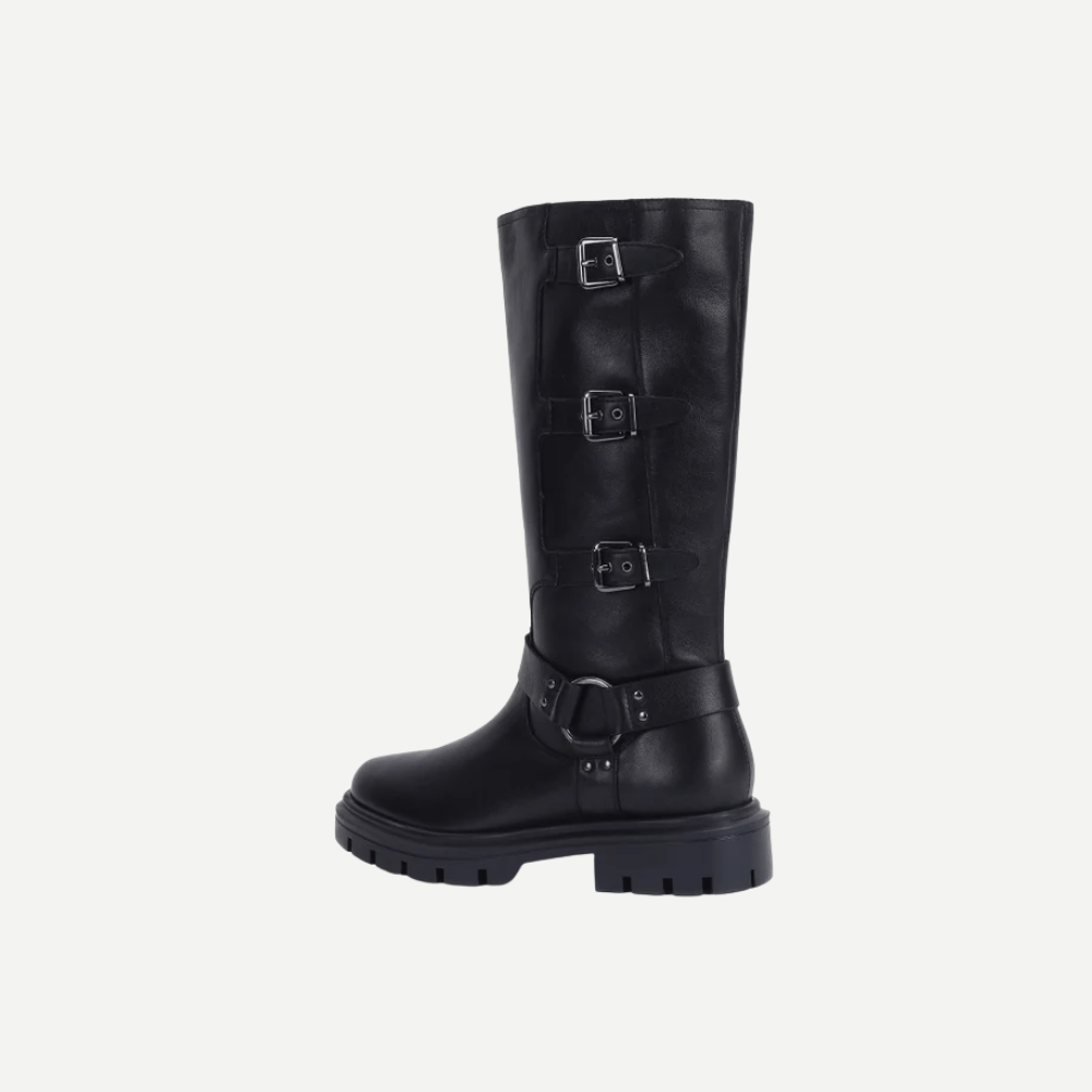 mauley-black