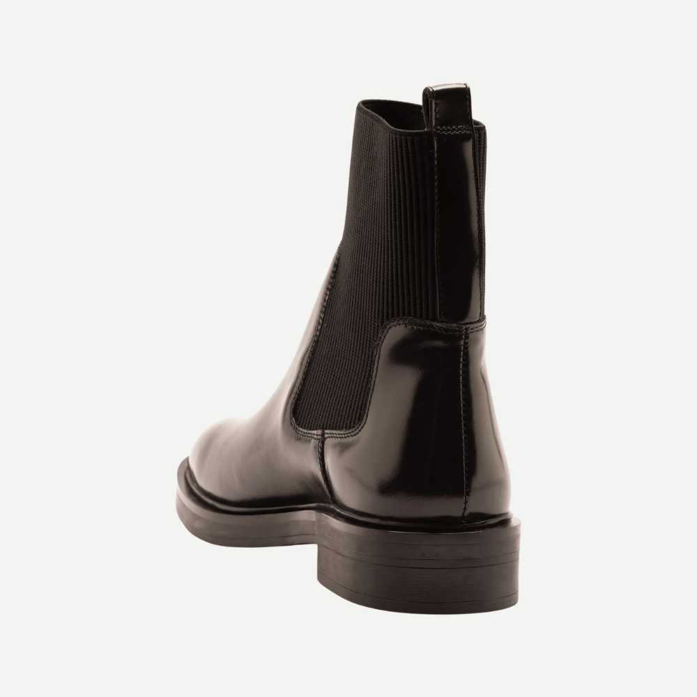 Brook-Black