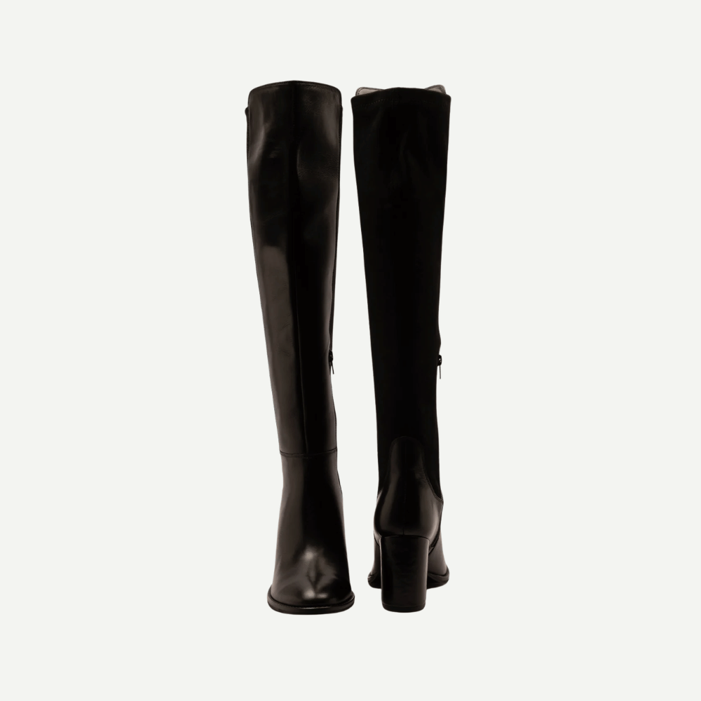Halle-Black