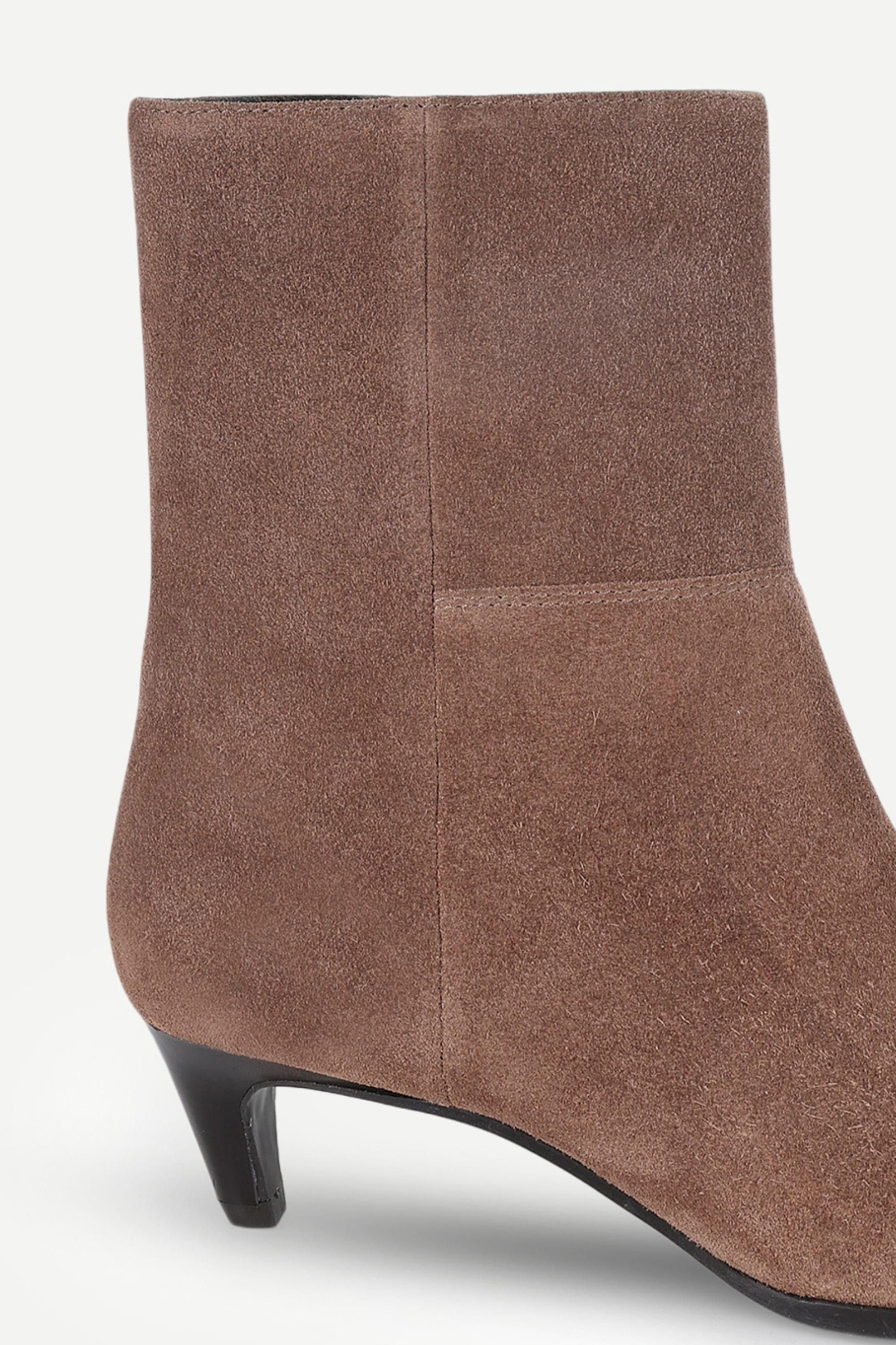 Pheonix-Light-Tan-Suede