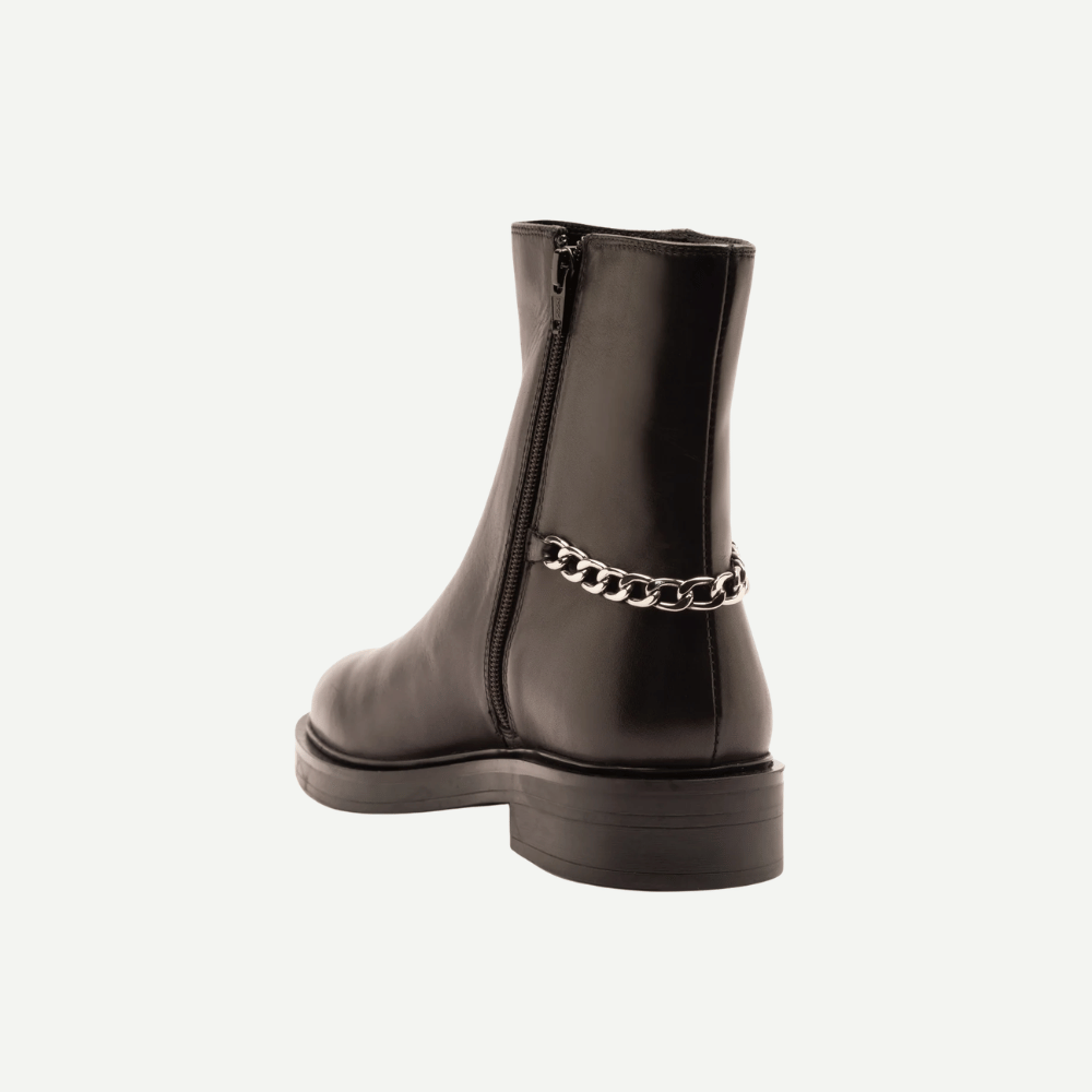 Stamford-Black