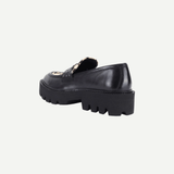 abbey-black