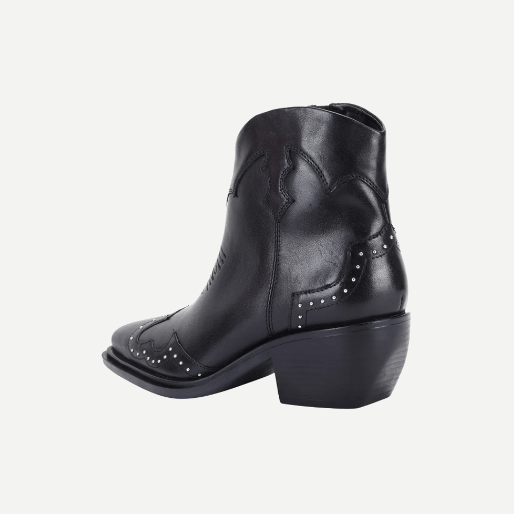 grange-black