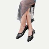 dollis-black