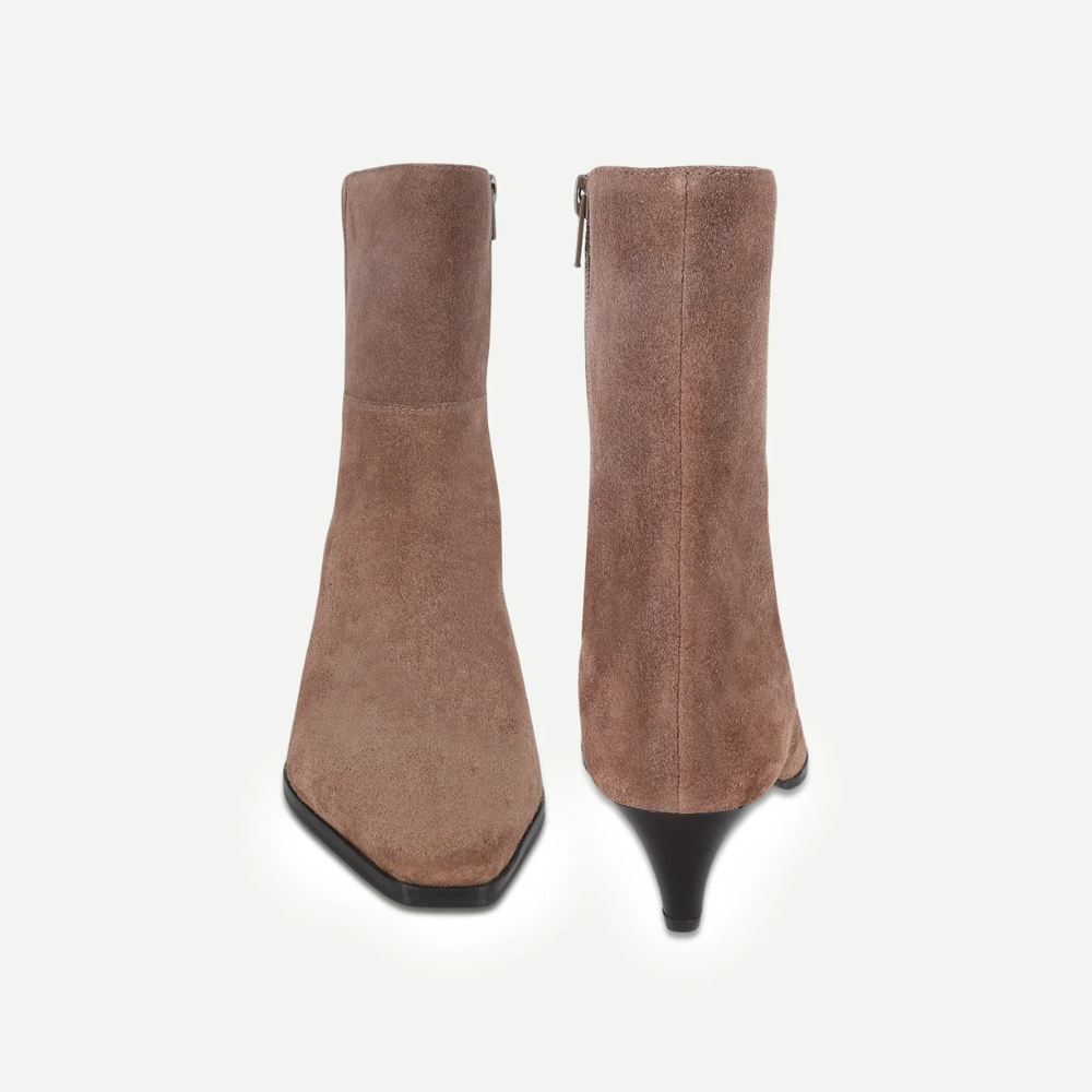 Pheonix-Light-Tan-Suede