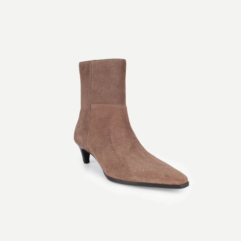 Pheonix-Light-Tan-Suede