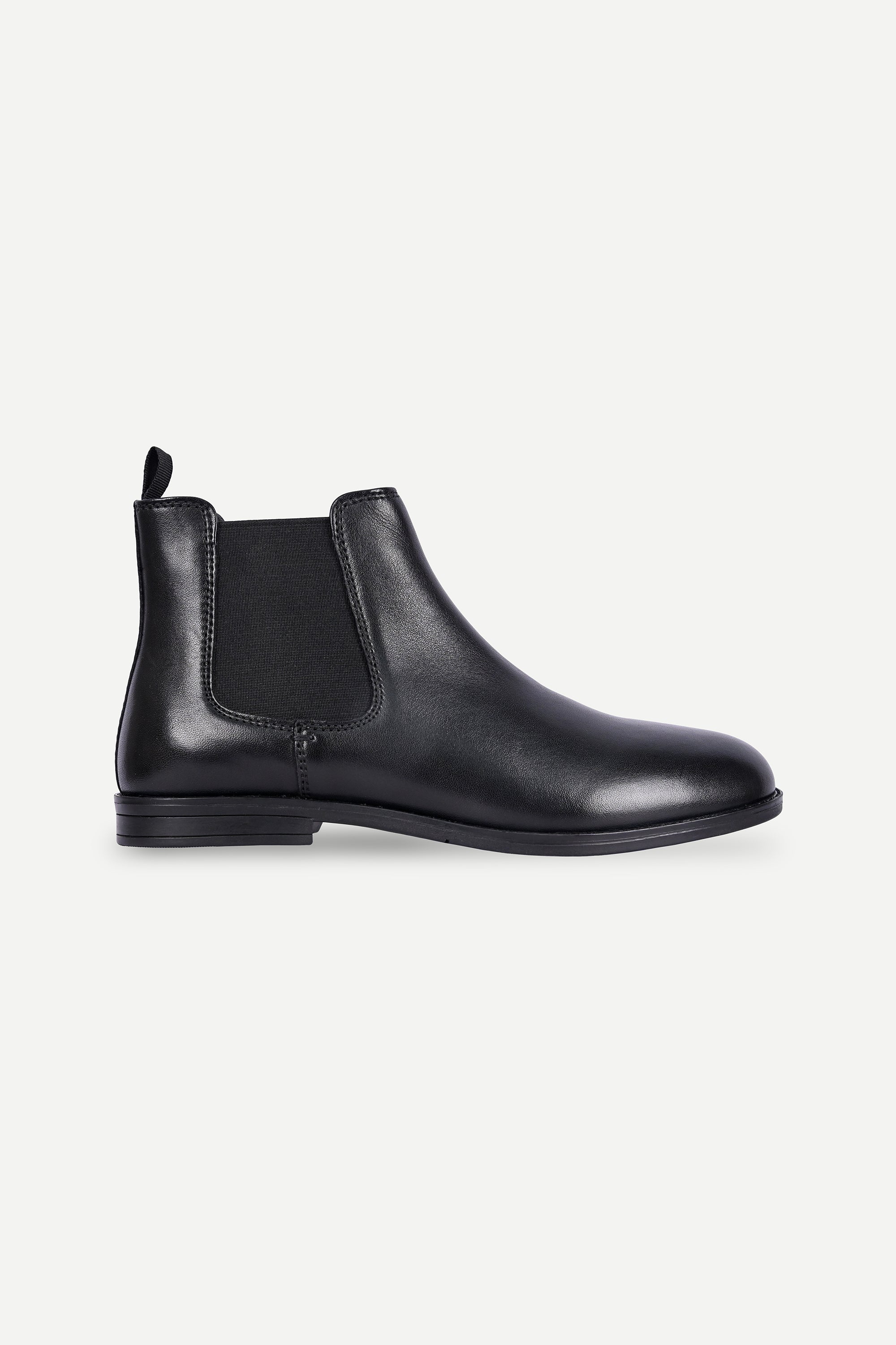 Trueman-B-Black