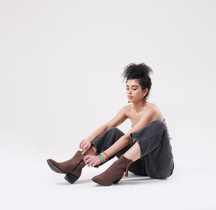 Clapton-Almond-Suede