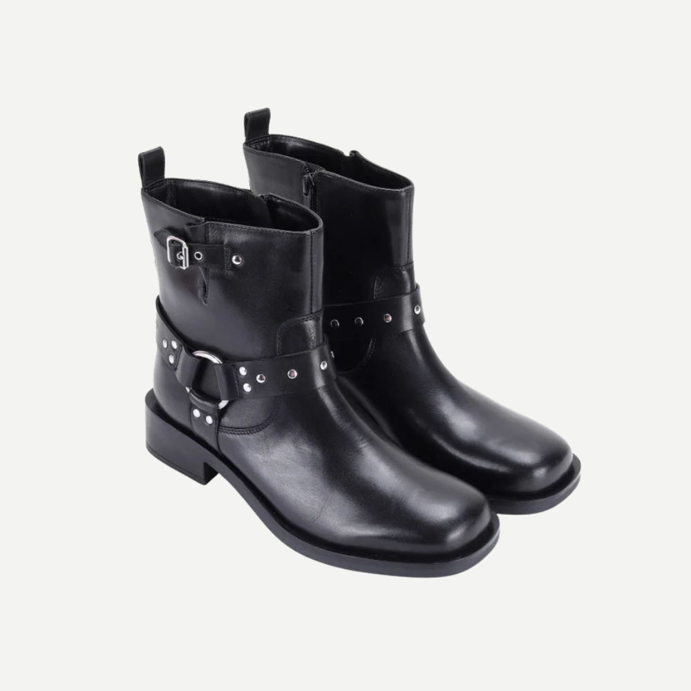 stratford-black