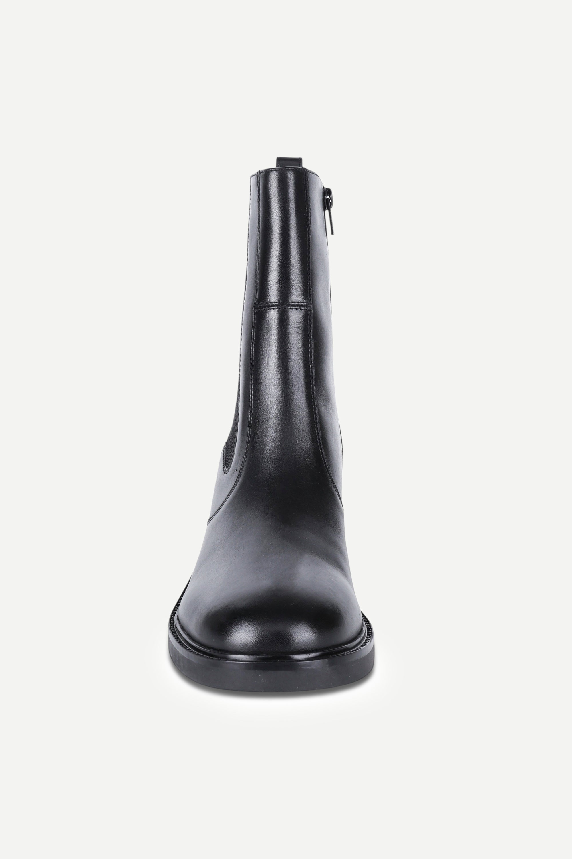 Titan-Black