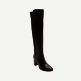 Halle-Black