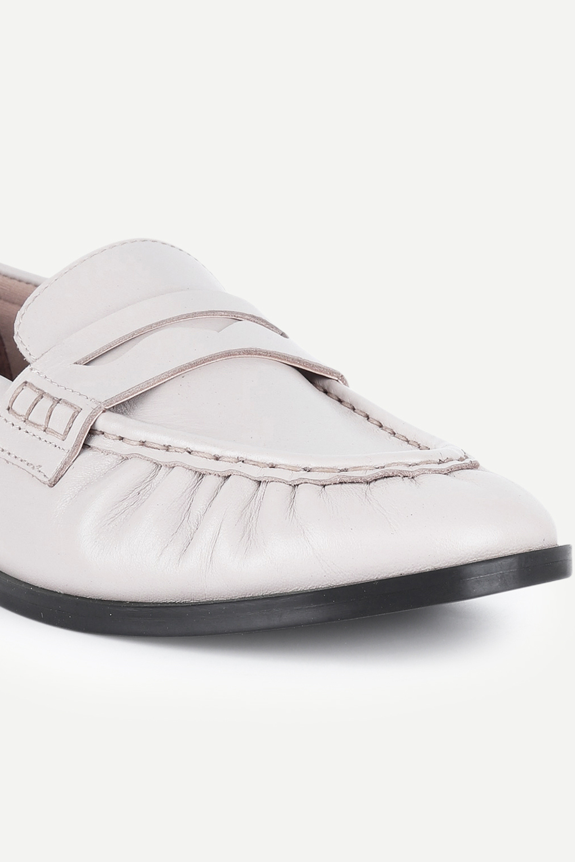 Sienna-White