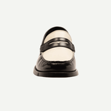 monro-black-white