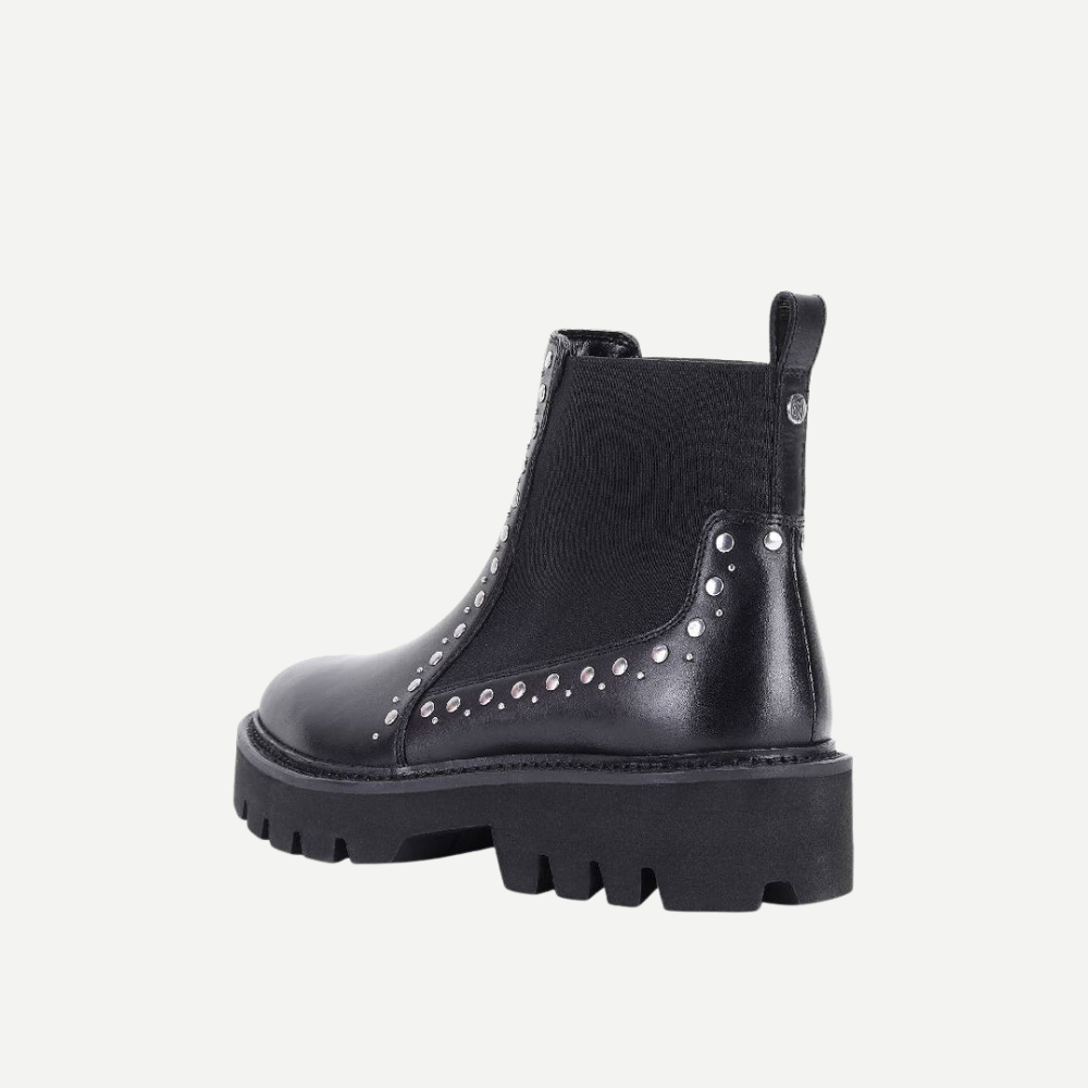 prior-black