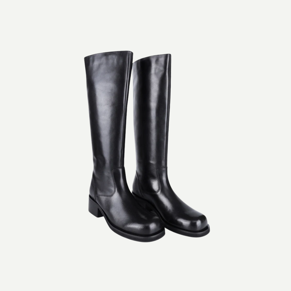 Helia-Black