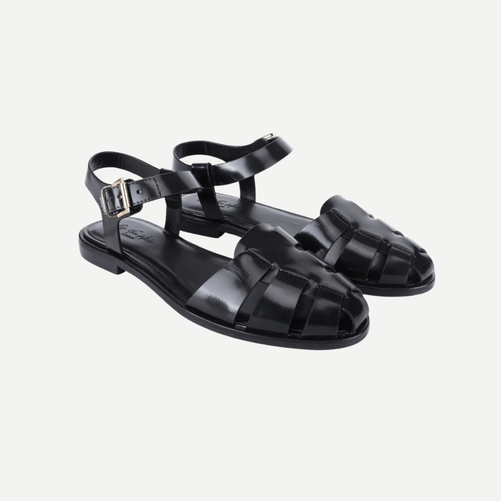 Lilly-Black
