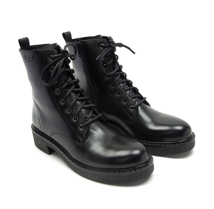 lane-black