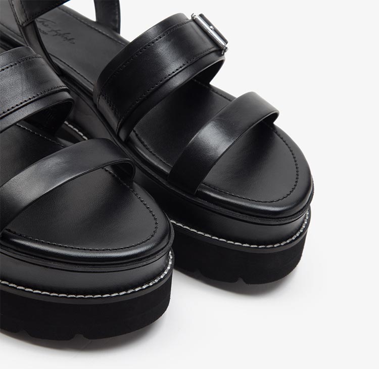 hatton-black