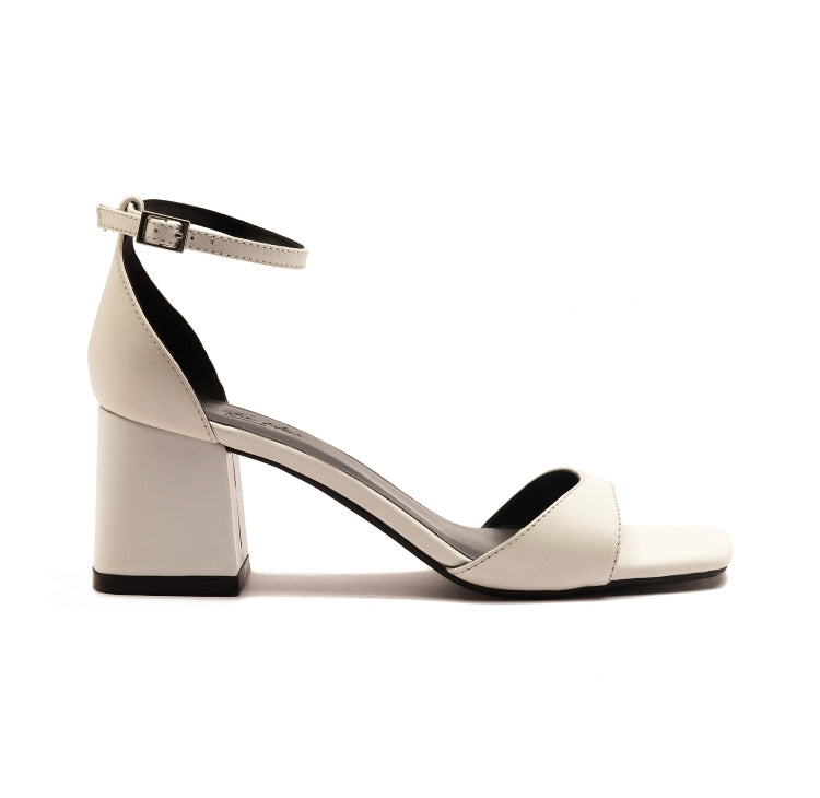 KNIGHTSBRIDGE WHITE