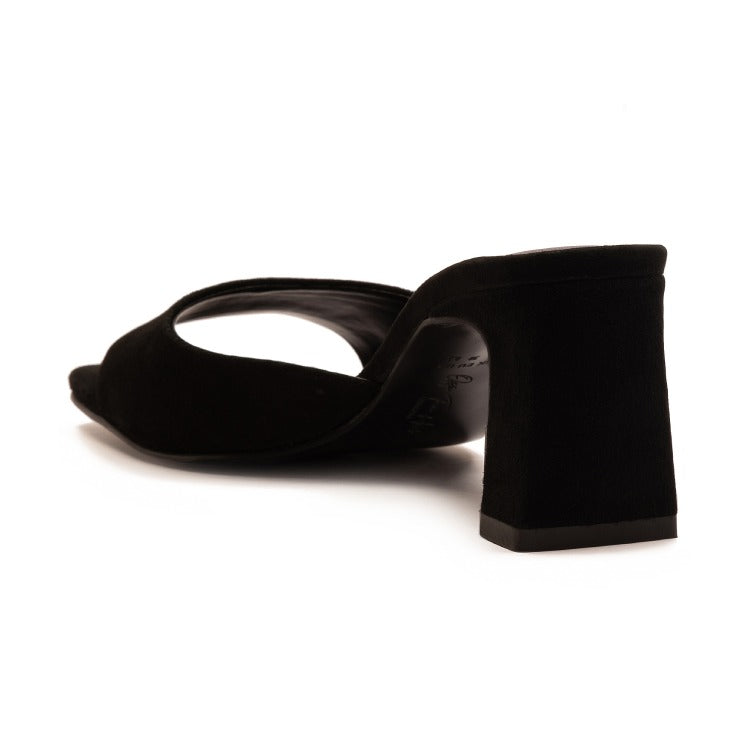 PARK BLACK